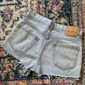 Vintage Levi’s High waisted Cut off shorts…